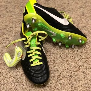 nike tiempo legend iv womens